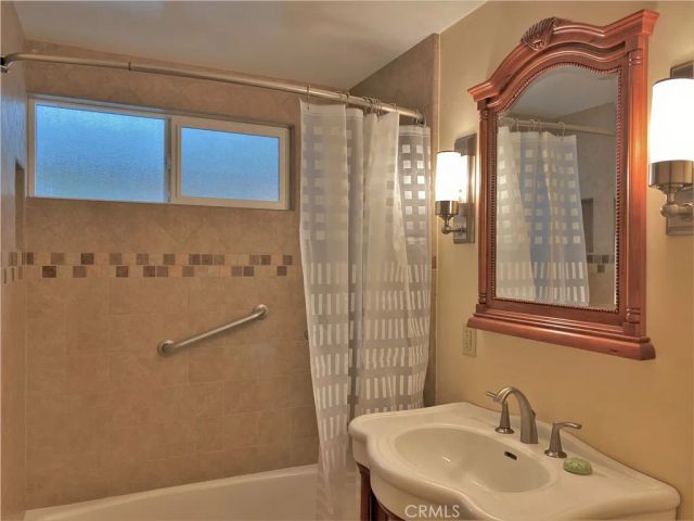 42 Rollingwood Drive, Rolling Hills Estates, CA 90274