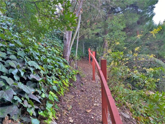 42 Rollingwood Drive, Rolling Hills Estates, CA 90274