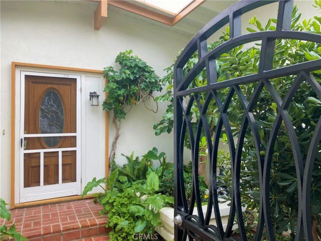 42 Rollingwood Drive, Rolling Hills Estates, CA 90274