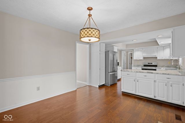 12150 Sunrise Court, Indianapolis, IN 46229