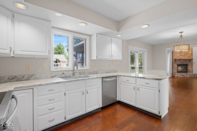 12150 Sunrise Court, Indianapolis, IN 46229