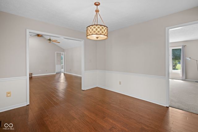 12150 Sunrise Court, Indianapolis, IN 46229