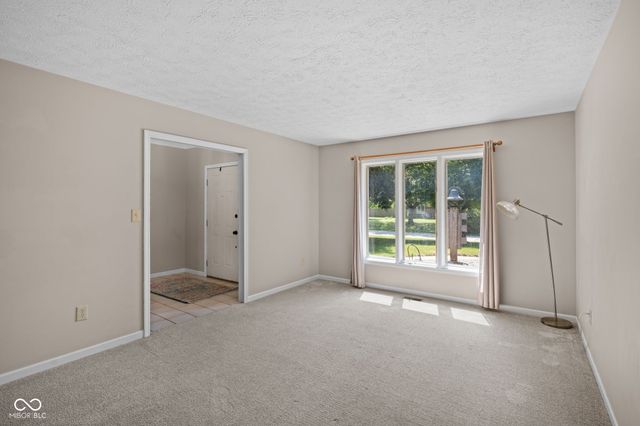 12150 Sunrise Court, Indianapolis, IN 46229