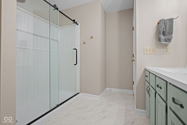 12150 Sunrise Court, Indianapolis, IN 46229
