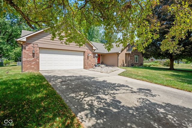 12150 Sunrise Court, Indianapolis, IN 46229