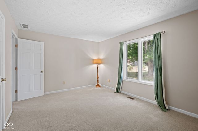 12150 Sunrise Court, Indianapolis, IN 46229