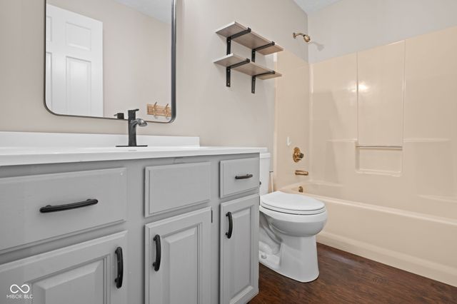 12150 Sunrise Court, Indianapolis, IN 46229
