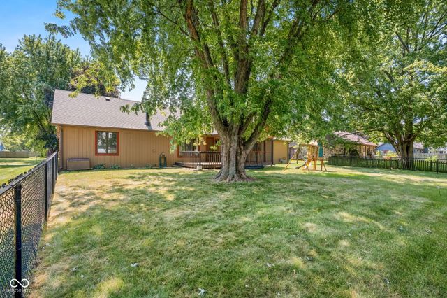12150 Sunrise Court, Indianapolis, IN 46229