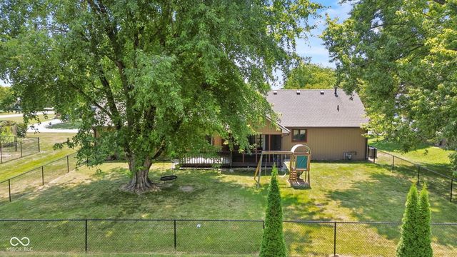 12150 Sunrise Court, Indianapolis, IN 46229