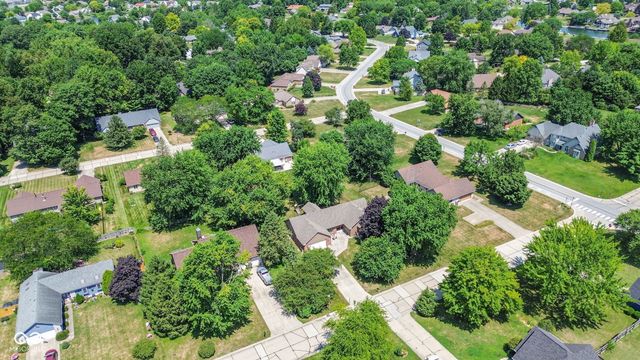 12150 Sunrise Court, Indianapolis, IN 46229