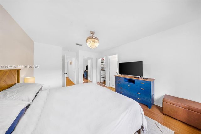 12158 SW 5th Ct, Pembroke Pines, FL 33025