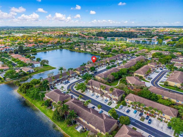 12158 SW 5th Ct, Pembroke Pines, FL 33025