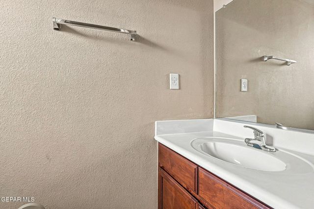 14384 ALMA POINT, El Paso, TX 79938