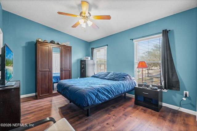 7039 DEER LODGE Circle 107, Jacksonville, FL 32256