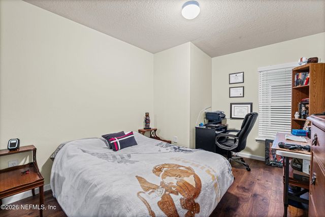 7039 DEER LODGE Circle 107, Jacksonville, FL 32256