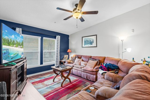7039 DEER LODGE Circle 107, Jacksonville, FL 32256