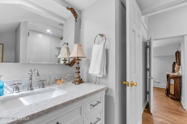 204 Monroe Avenue, Spring Lake, NJ 07762