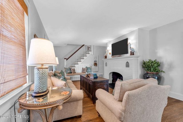 204 Monroe Avenue, Spring Lake, NJ 07762