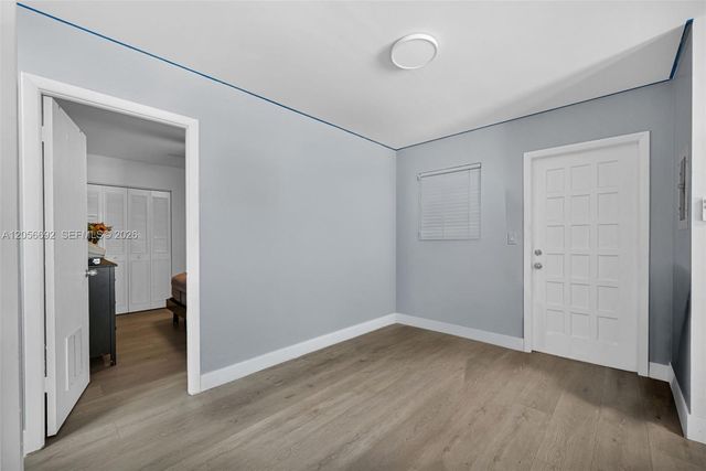 3231 SW 25th Street, Miami, FL 33133