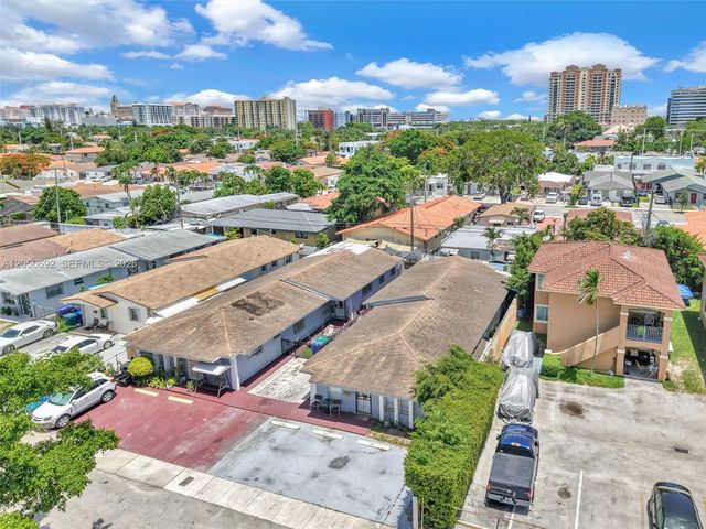 3231 SW 25th Street, Miami, FL 33133