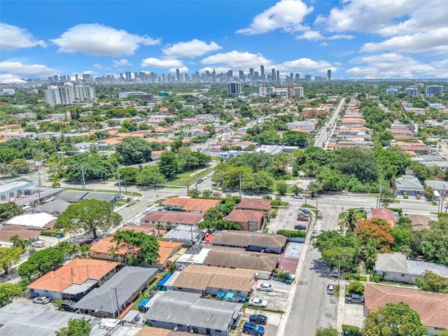 3231 SW 25th Street, Miami, FL 33133