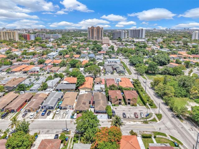 3231 SW 25th Street, Miami, FL 33133
