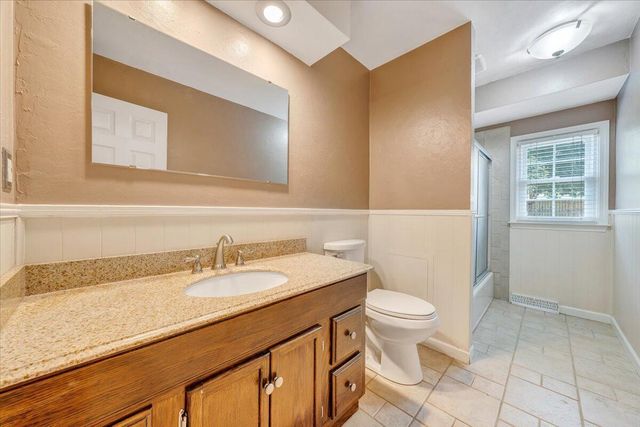3565 Colony LN, Roanoke, VA 24018