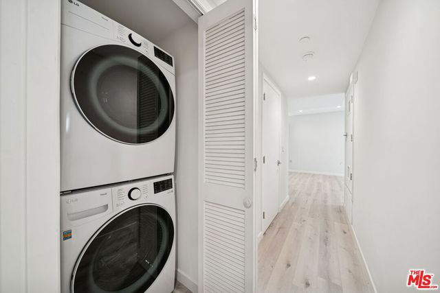 1051 S Corning Street 102, Los Angeles, CA 90035