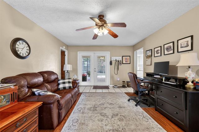 2713 WILLOW OAKS DRIVE, Valrico, FL 33594