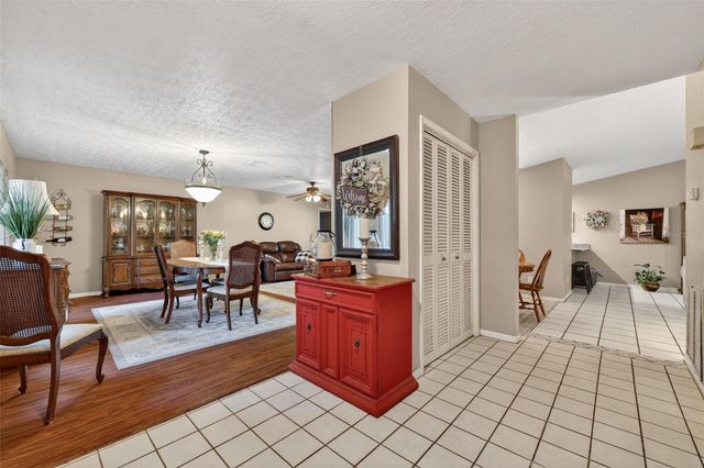 2713 WILLOW OAKS DRIVE, Valrico, FL 33594