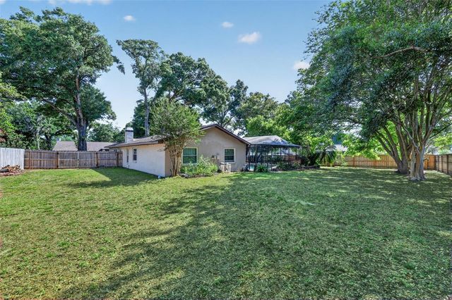 2713 WILLOW OAKS DRIVE, Valrico, FL 33594