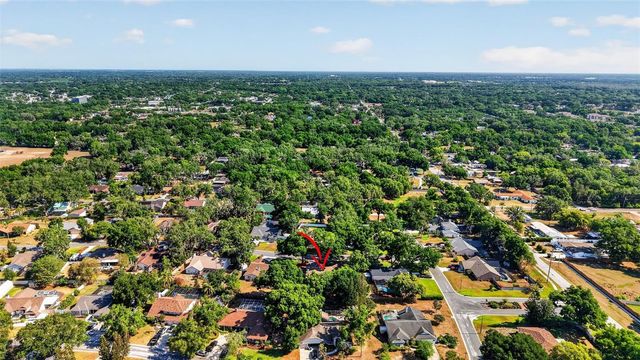2713 WILLOW OAKS DRIVE, Valrico, FL 33594