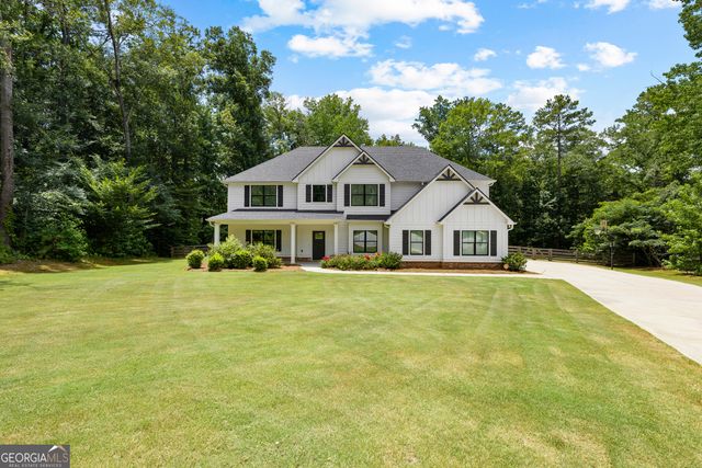 135 Jessica Court, Fayetteville, GA 30215