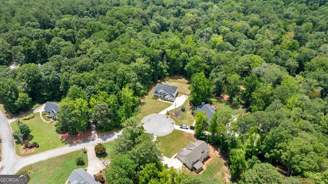 135 Jessica Court, Fayetteville, GA 30215