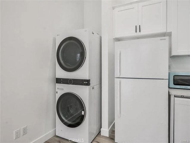 143 N Hobart Boulevard, Los Angeles, CA 90004