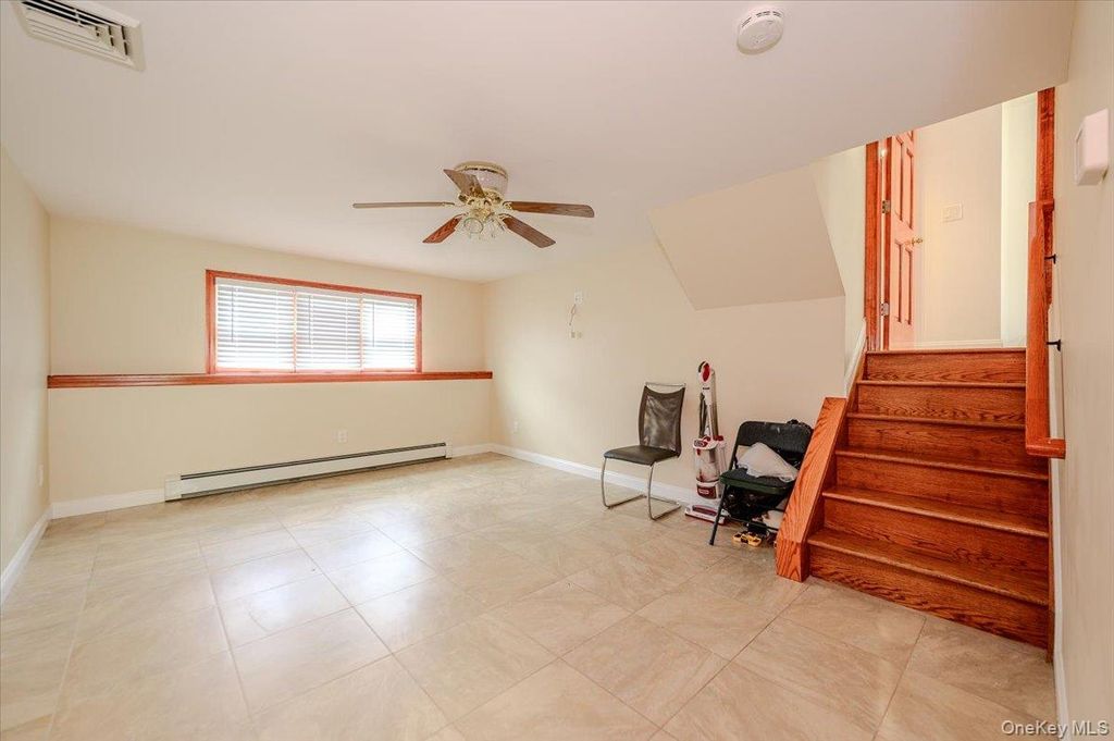 2664 Grayson Drive, East Meadow, NY 11554 — photo 5