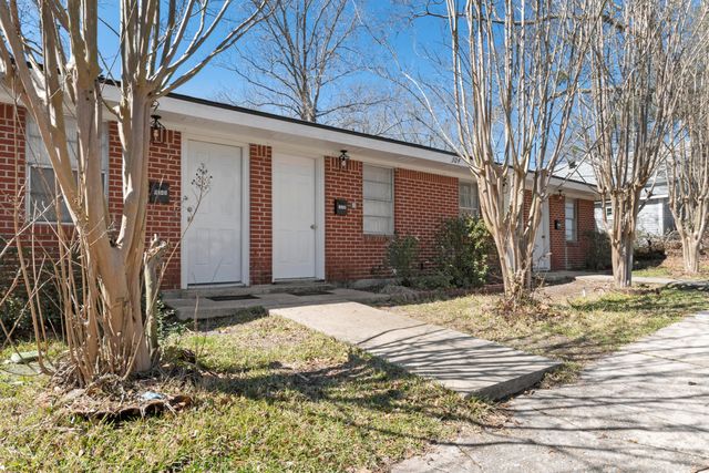 304 N 1st St, Leesville, LA 71446