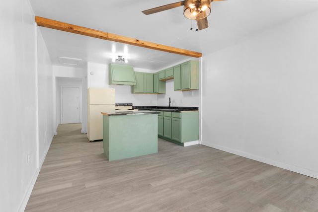 304 N 1st St, Leesville, LA 71446