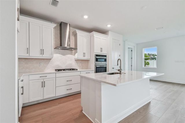 7536 NIGHTHAWK DRIVE, Sarasota, FL 34241