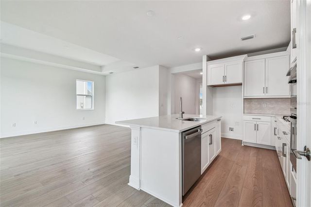 7536 NIGHTHAWK DRIVE, Sarasota, FL 34241