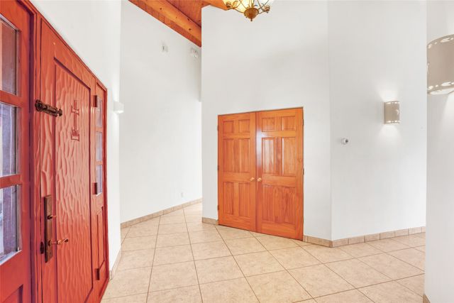 24 Hunter Drive, Medanales, NM 87548