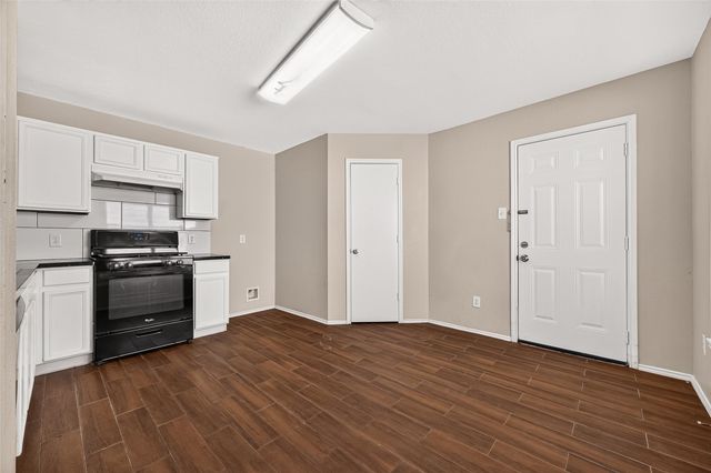 12926 Valleygate Lane, Houston, TX 77072