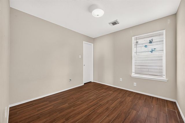 12926 Valleygate Lane, Houston, TX 77072