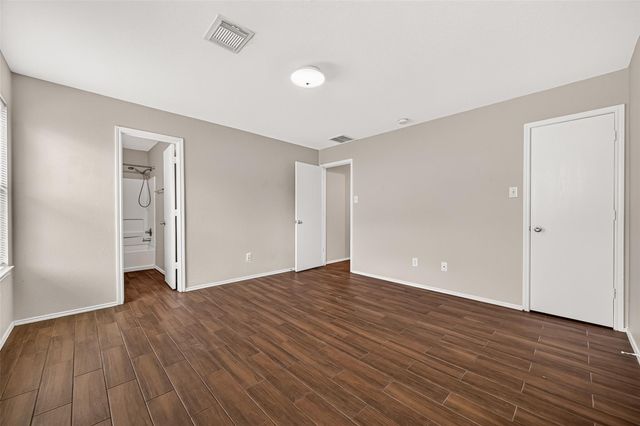12926 Valleygate Lane, Houston, TX 77072