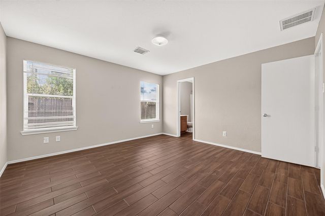 12926 Valleygate Lane, Houston, TX 77072