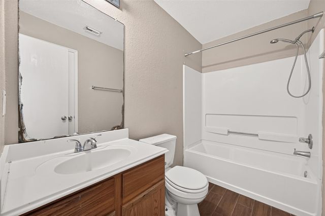 12926 Valleygate Lane, Houston, TX 77072