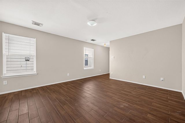 12926 Valleygate Lane, Houston, TX 77072