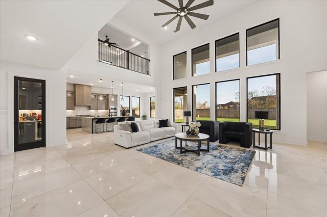 10134 Regatta Shore Drive, Missouri City, TX 77459