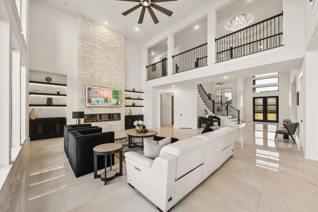 10134 Regatta Shore Drive, Missouri City, TX 77459