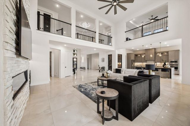 10134 Regatta Shore Drive, Missouri City, TX 77459